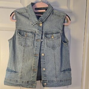 Arizona Jean Company Light Blue Denim Vest